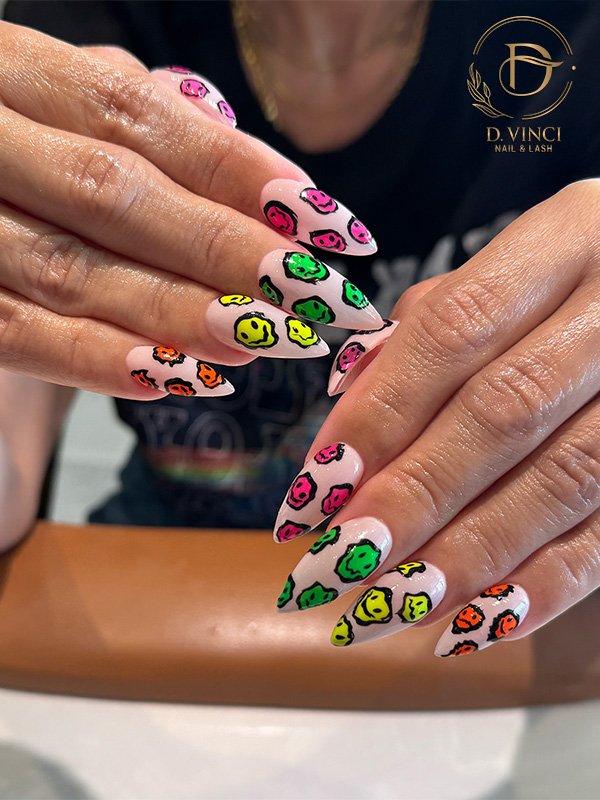 D. Vinci Nail & Lash