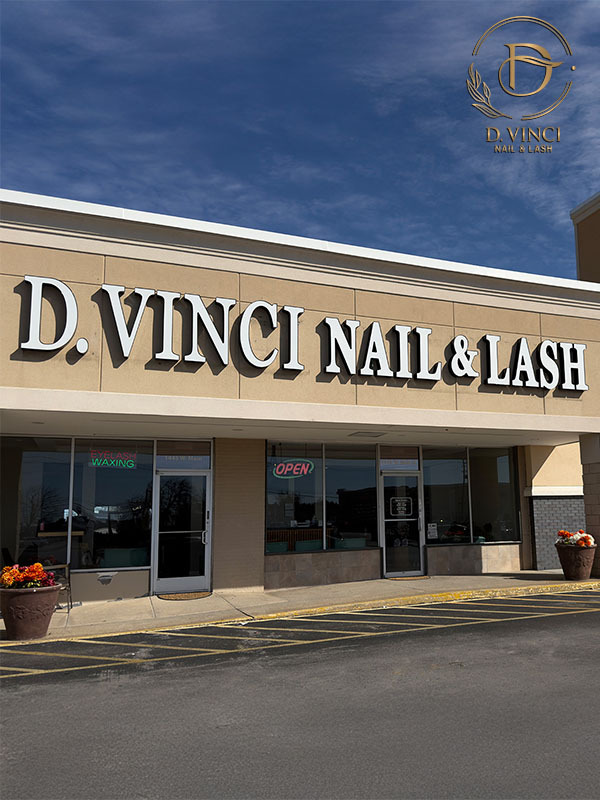 D. Vinci Nail & Lash